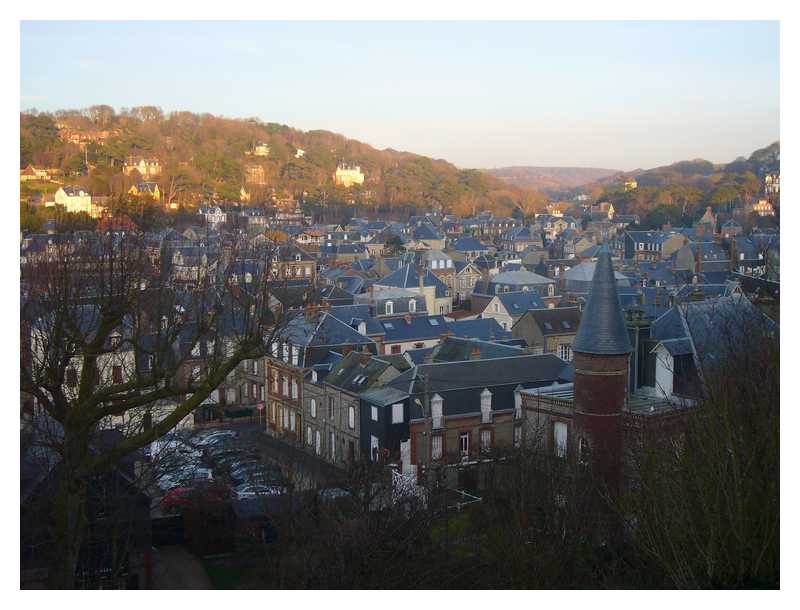 [ToitsDEtretat-moyen.jpg]